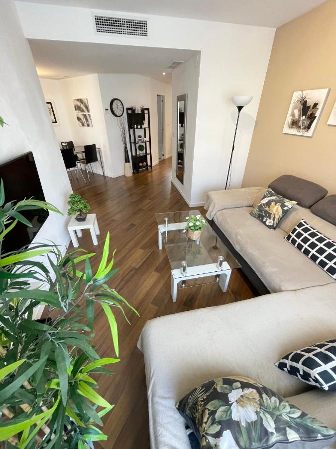 Apartamentos Sevilla فالنسيا المظهر الخارجي الصورة