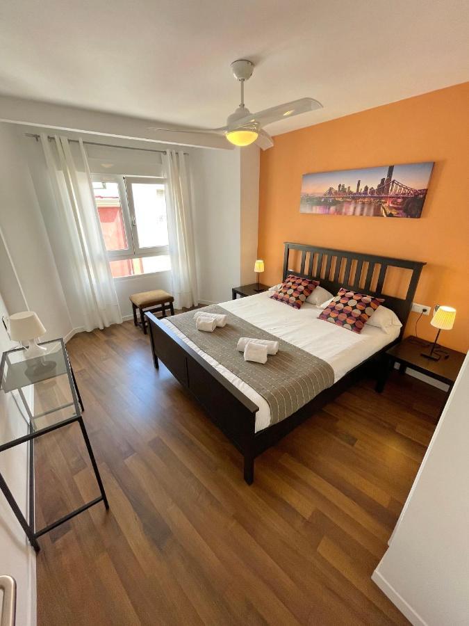 Apartamentos Sevilla فالنسيا المظهر الخارجي الصورة